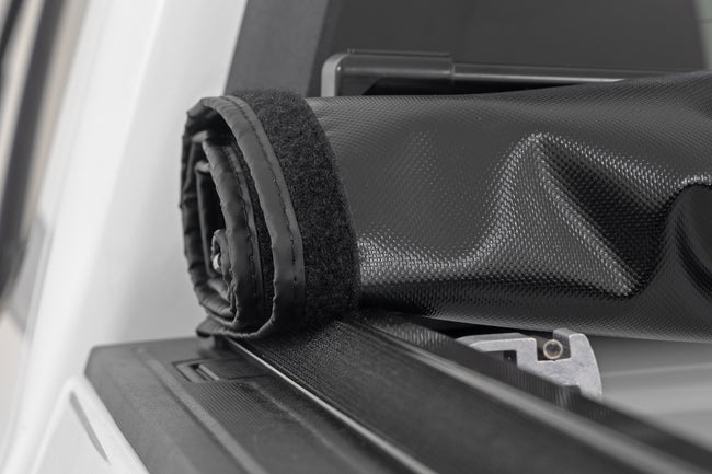 Soft Roll Up Bed Cover | 5' Bed | Chevy/GMC Canyon/Colorado 2WD/4WD (15-26)