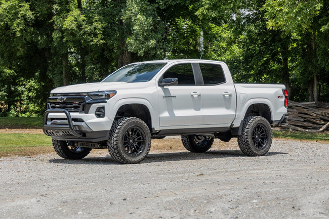Rough Country 4 Inch Lift Kit | M1 Struts | Chevy/GMC Canyon/Colorado 4WD (2023-2024)