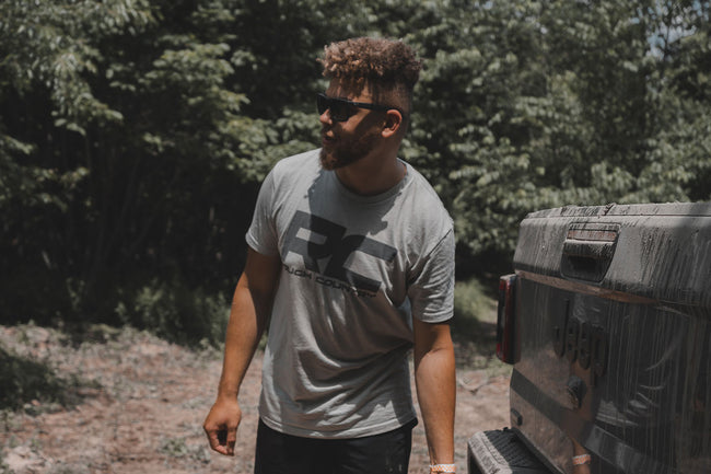 Rough Country T-Shirt | Logo | Grey | 3XL - The Suspension Specialists