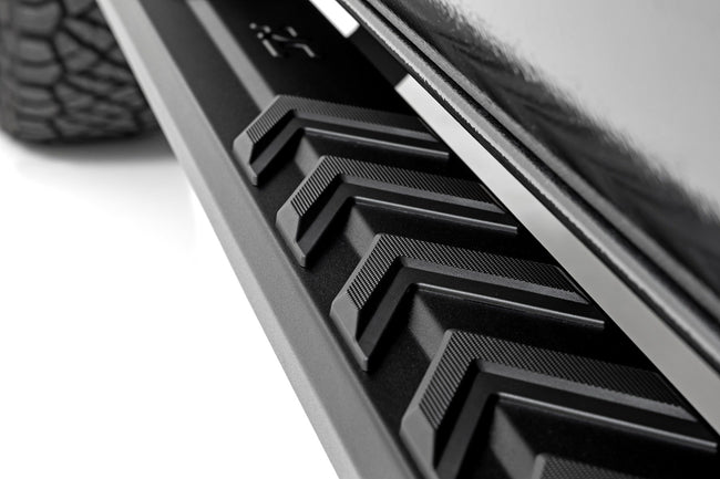 Rough Country BA2 Running Boards | Side Step Bars | Double Cab | Toyota Tacoma (05-23)