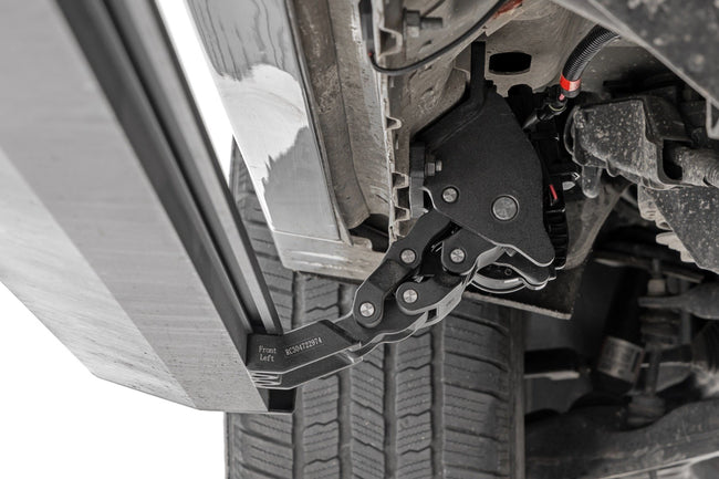 Rough Country Power Running Boards | Dual Electric Motor | Ford Expedition 2WD/4WD (18-25) - The Suspension Specialists