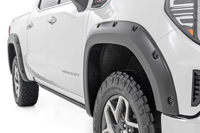 Rough Country Pocket Fender Flares | GAN Silver Ice Metallic | GMC Sierra 1500 2WD/4WD (2019-2025 & Classic) - The Suspension Specialists