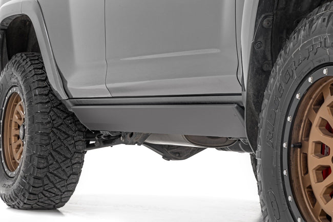 Rough Country Power Running Boards | Dual Electric Motor | Toyota 4Runner 2WD/4WD (10-24)