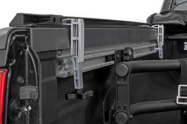 Soft Roll Up Bed Cover | 5' Bed | Nissan Frontier 2WD/4WD (2005-2021)