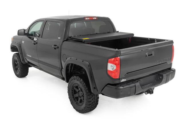 Hard Low Profile Bed Cover | 5'7" Bed | Toyota Tundra 2WD/4WD (2007-2021)