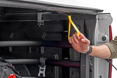 Soft Roll Up Bed Cover | 5'10" Bed | Chevy/GMC Sierra 1500 (19-26)/Silverado 1500 (19-26)