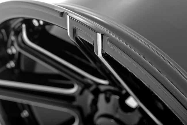 Rough Country 88 Series Wheel | One-Piece | Gloss Black | 17x9 | 6x5.5 | +0mm - The Suspension Specialists