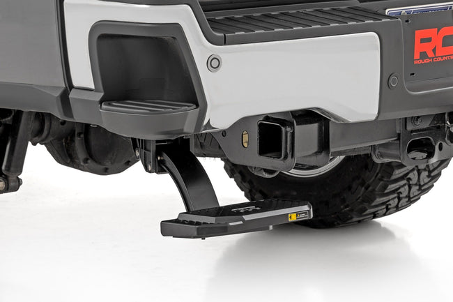 Retractable Bed Step | Manual Pull | Ford F-250/F-350 Super Duty (23-26) - The Suspension Specialists