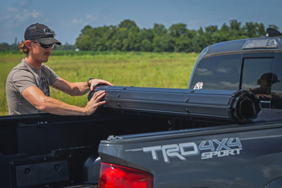 Hard Roll Up Bed Cover | 5' Bed | Toyota Tacoma 2WD/4WD (2016-2023)