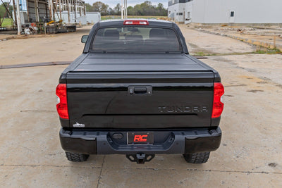 Hard Low Profile Bed Cover | 5'7" Bed | Toyota Tundra 2WD/4WD (2007-2021)