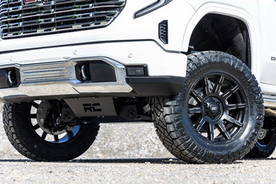 Rough Country 83 Series Wheel | One-Piece | Gloss Black | 20x9 | 6x5.5 | -12mm - The Suspension Specialists