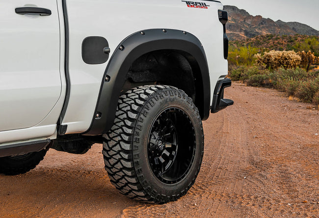 Rough Country Pocket Fender Flares | GXD Sterling Grey Metallic | Chevy Silverado 1500 (19-21)