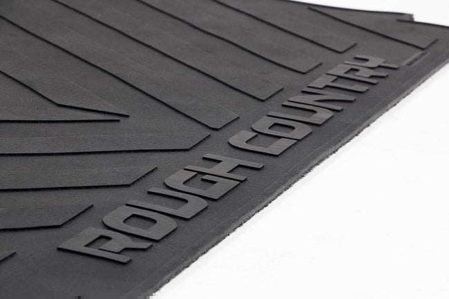 Bed Mat | 8' Bed | RC Logo | Chevy/GMC Sierra 1500 (19-26)/Silverado 1500 (19-26)